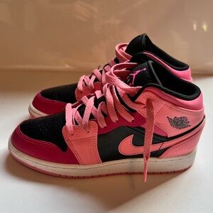 Jordan 1’s pink
